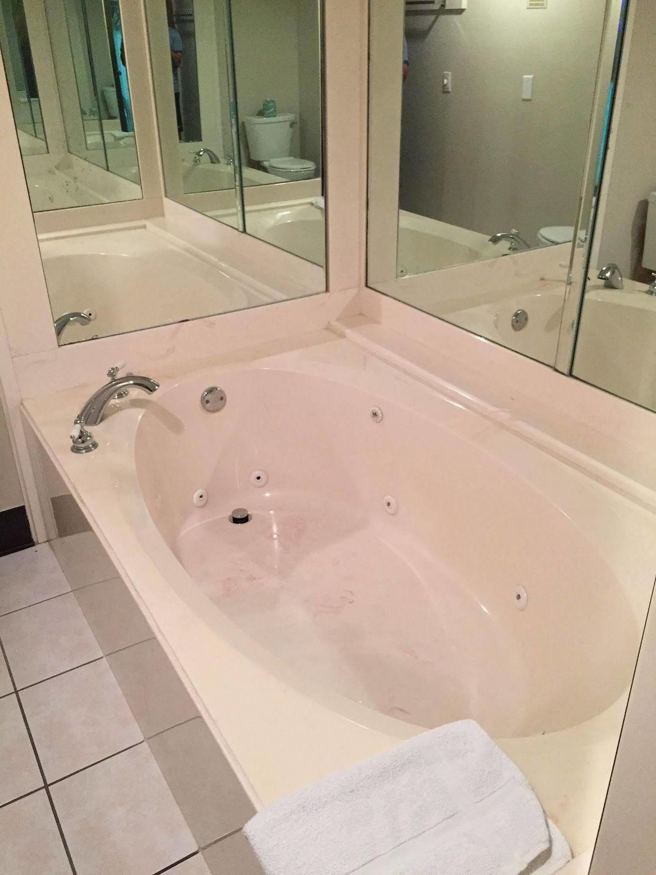 Executive Inn And Suites Dyersburg Ngoại thất bức ảnh